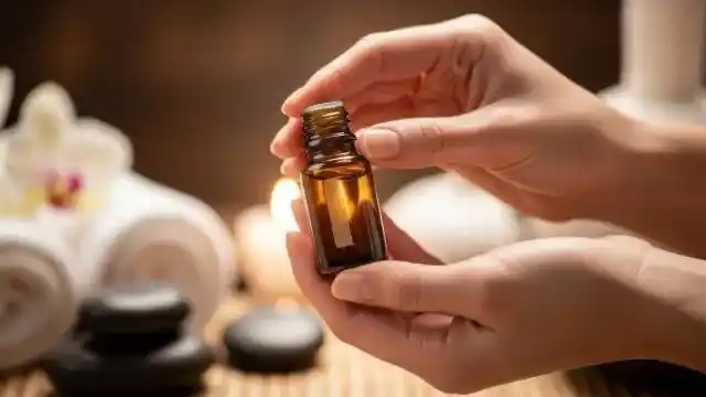 How to Apply Essential Oils Topically (Safe Methods Explained)