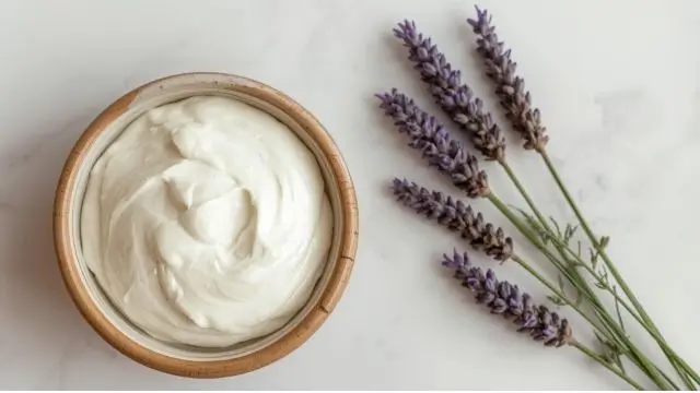 kaolin Clay and Lavender Face Mask